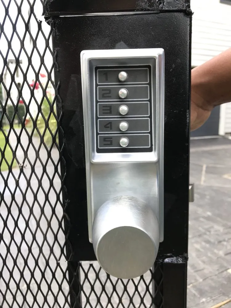 Quality wood fence service in Houston, TX by 3rd Coast Developers