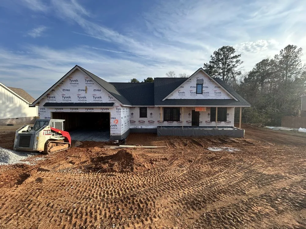 Quality chain link fencing experts serving Easley, SC - 441 Builders