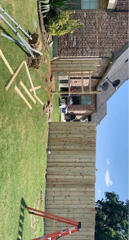 Affordable vinyl fence installation experts serving Denison, TX - A & K Construction