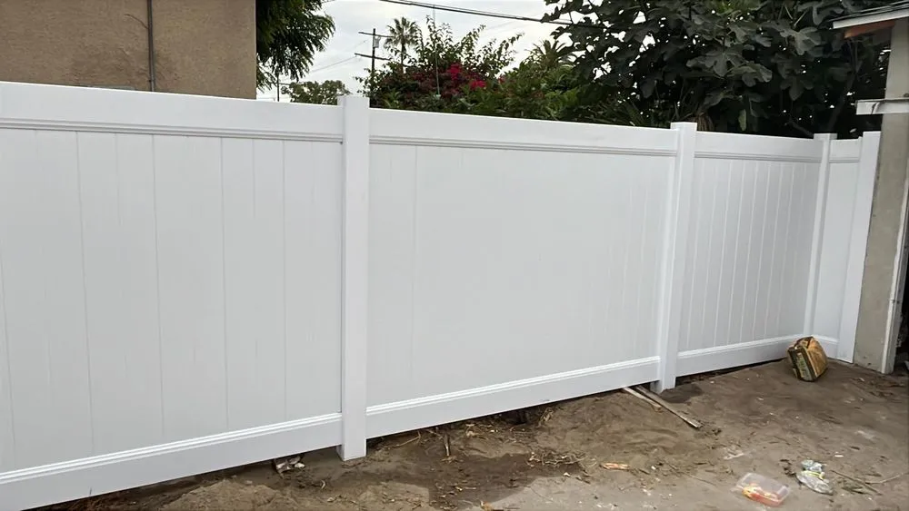 Expert fence repair experts serving Long Beach, CA - A G Solution