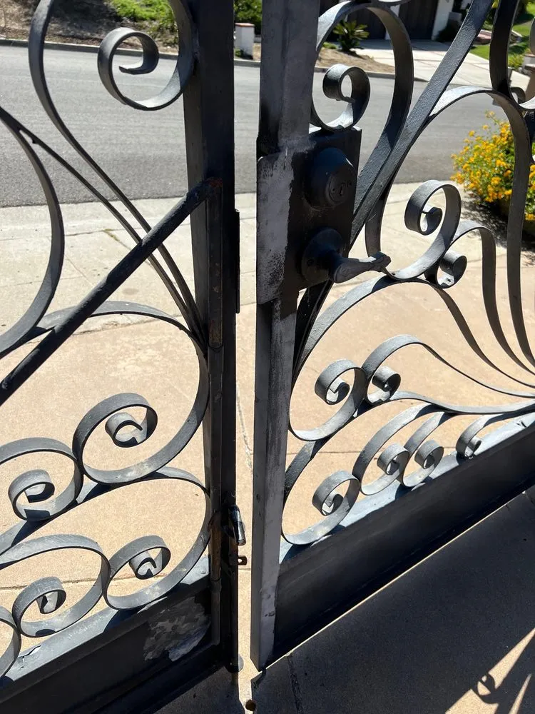 Quality wood fence service for homes in Lakeside, CA by AAA Gate