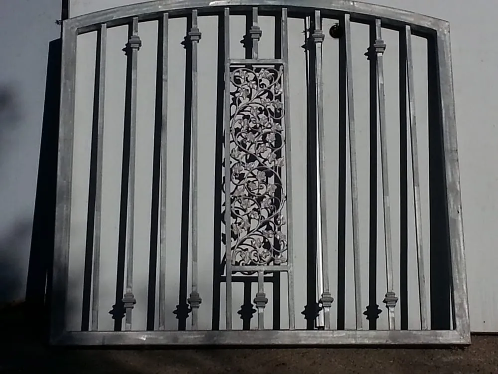 Local chain link fencing service in Lakeside, CA - AAA Gate