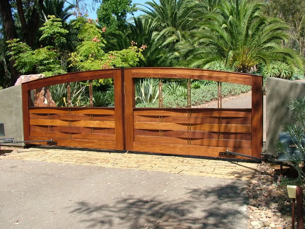 Affordable privacy fencing experts serving Lakeside, CA - AAA Gate