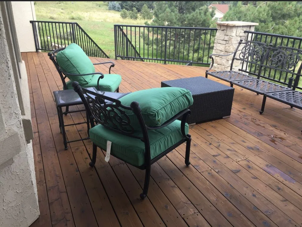 Reliable vinyl fence installation experts serving Springfield, MO - A&B Deck Restore