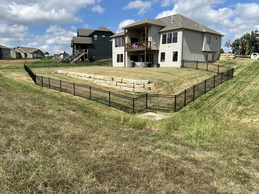 Trusted fence repair experts serving Independence, MO - Absolute Designs