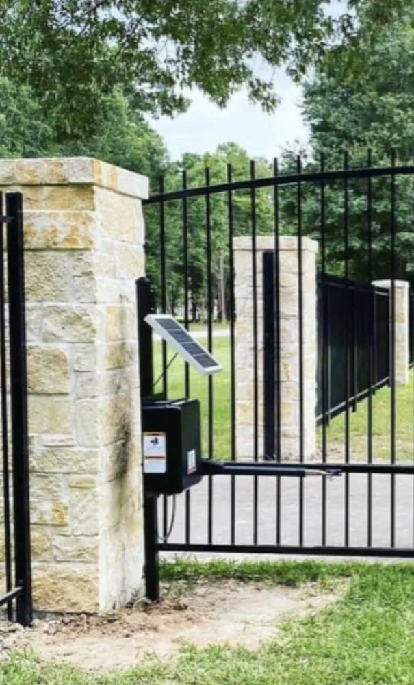 Affordable fence installation for homes in Willis, TX by Access Pro Gate