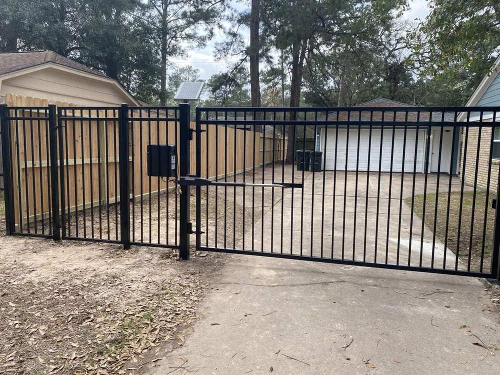 Professional wood fence service for homes in Willis, TX by Access Pro Gate