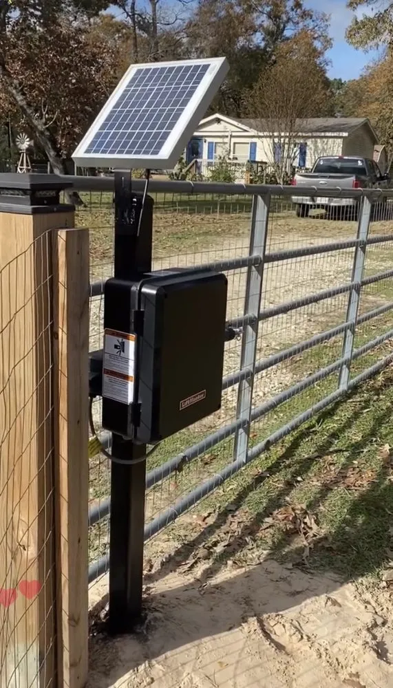 Quality wood fence service experts serving Willis, TX - Access Pro Gate