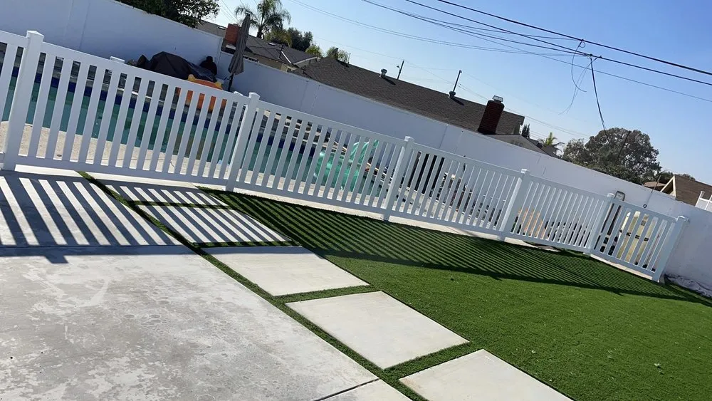 Expert wood fence service experts serving Carpinteria, CA - AFencingCo