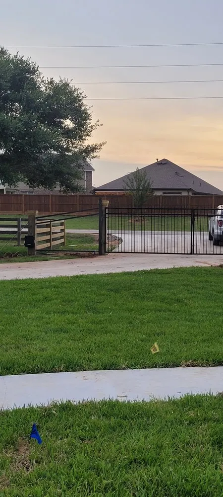 Reliable privacy fencing for homes in Katy, TX by A&J Gate Operator