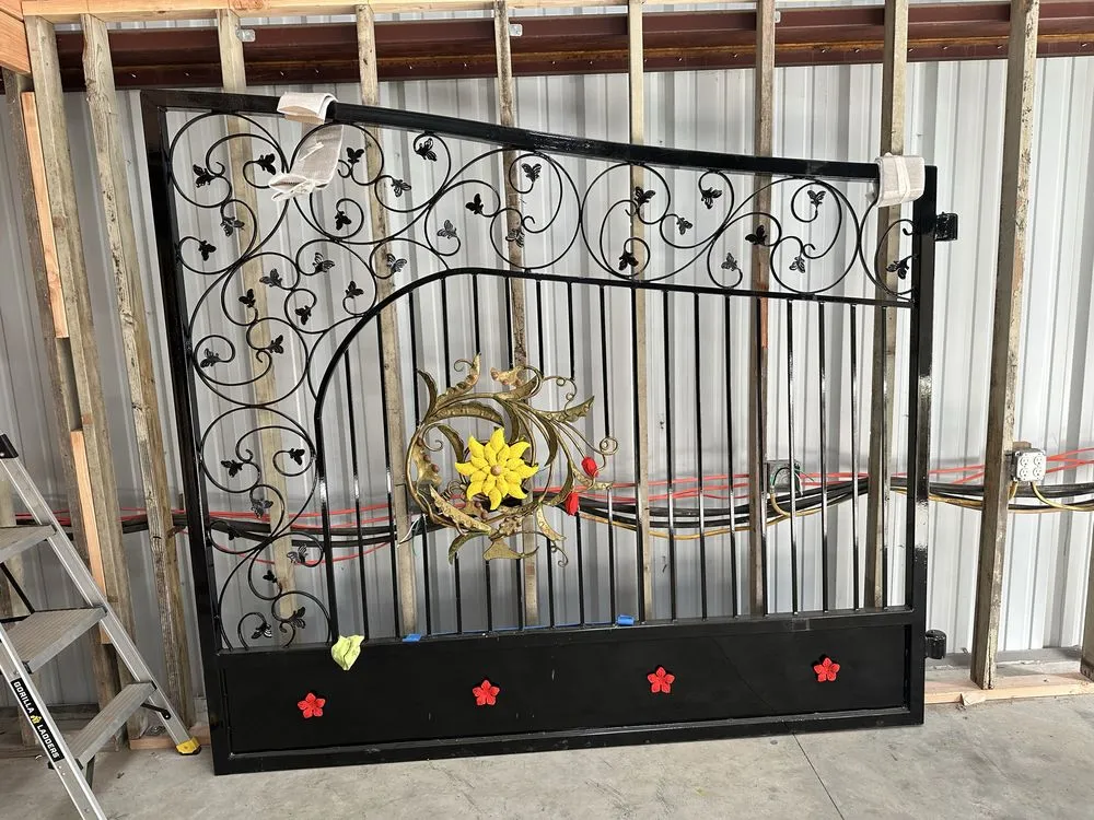 Trusted wood fence service experts serving Fallbrook, CA - Alpha Cat Welding