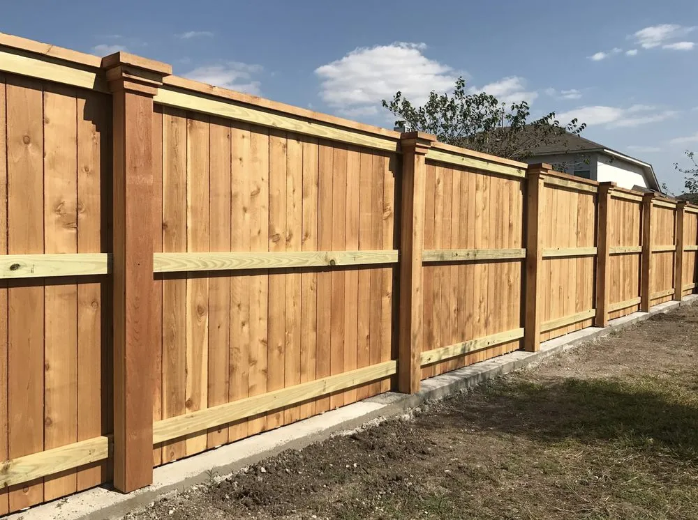 Quality vinyl fence installation in Georgetown, TX by Alphascapes