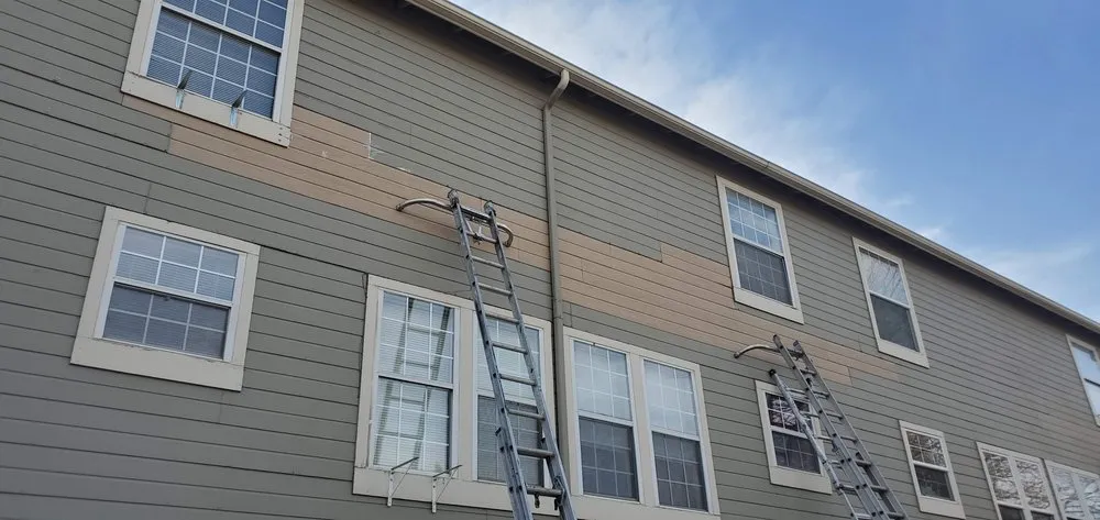 Expert fence repair in Northglenn, CO by Amicable construction