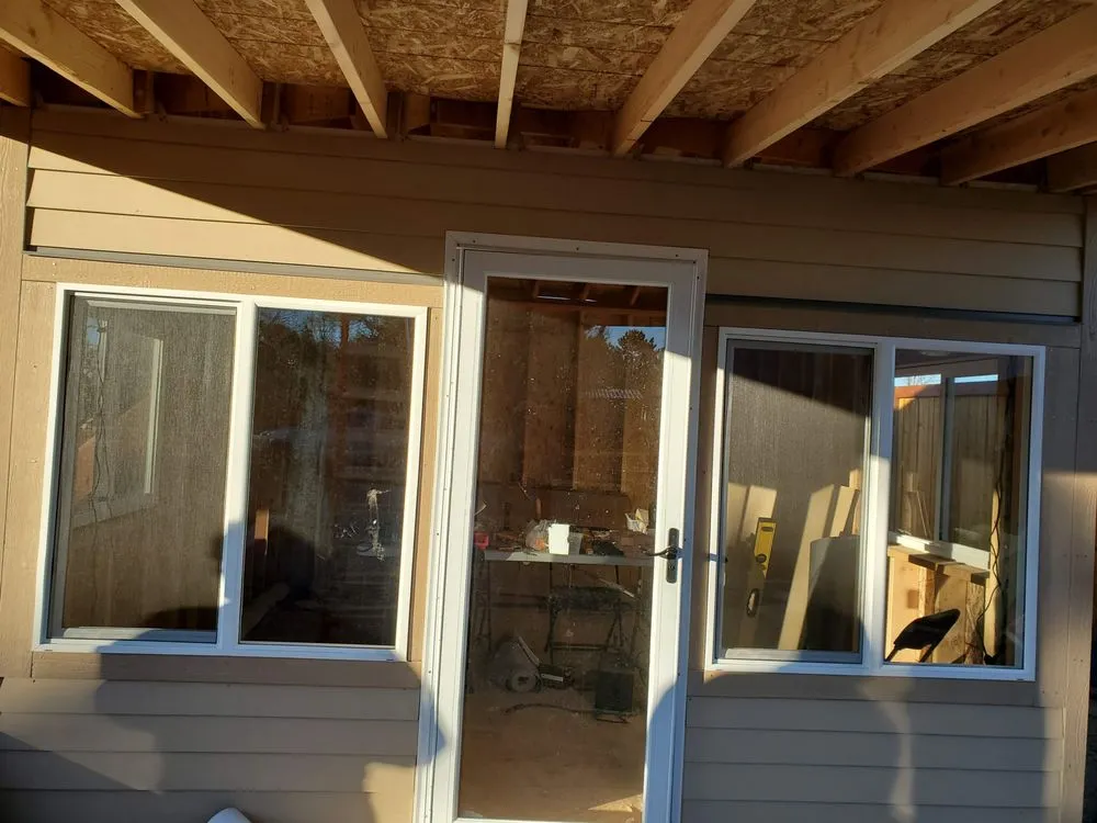 Local vinyl fence installation in Northglenn, CO by Amicable construction