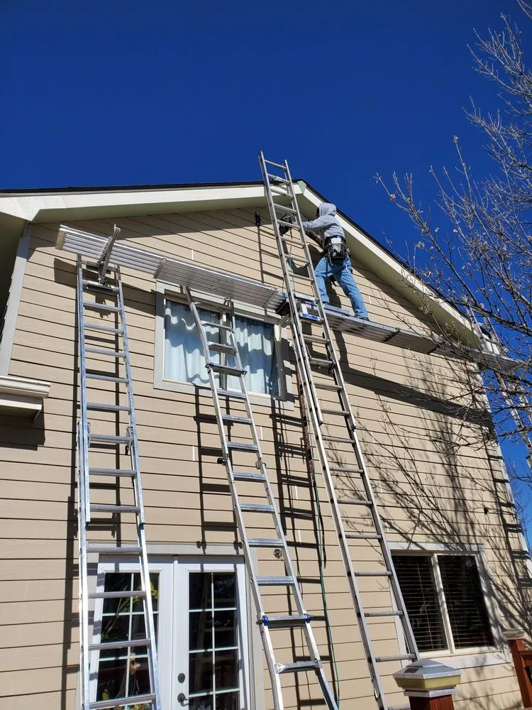Quality fence repair service in Northglenn, CO - Amicable construction