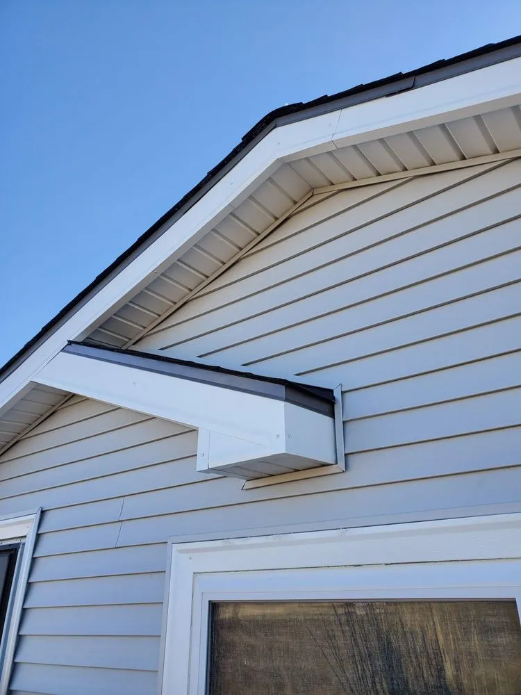 Top-rated wood fence service experts serving Northglenn, CO - Amicable construction