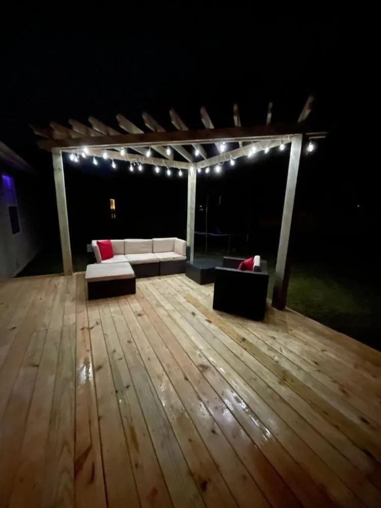 Professional fence installation experts serving Springfield, MO - Arborous