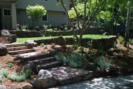 Professional fence installation for homes in Fairfax, CA by Arrow Deck & Construction