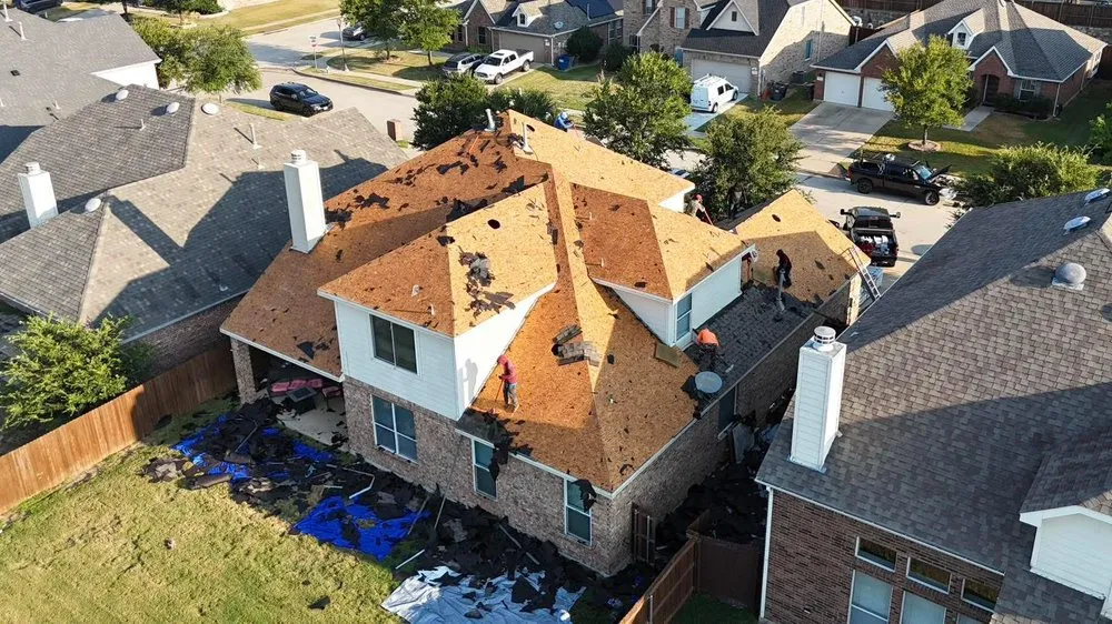 Trusted chain link fencing for homes in Keller, TX by Arrowhead Roofing