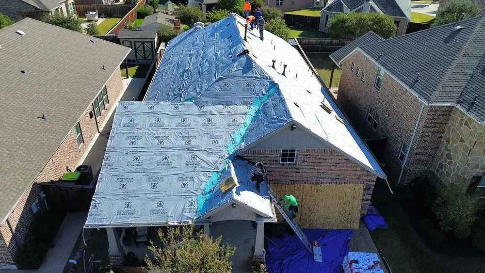 Local fence repair experts serving Keller, TX - Arrowhead Roofing