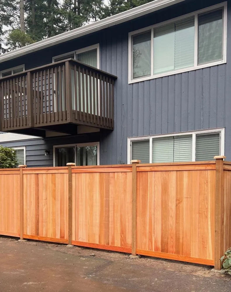 Quality privacy fencing for homes in Everett, WA by Atomic Fence
