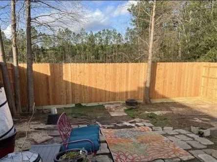 Expert vinyl fence installation in Kenner, LA by Authement Services