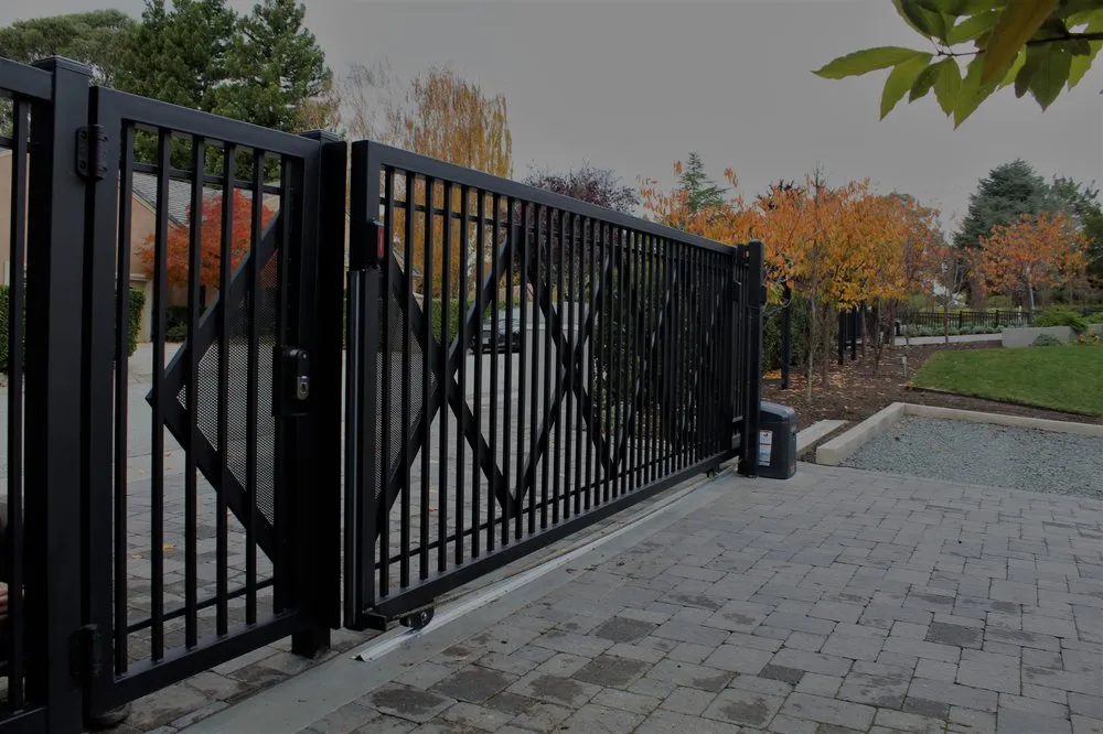 Trusted privacy fencing experts serving Ceres, CA - Automatic Gate Operations