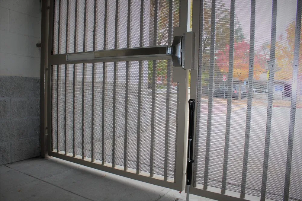 Quality chain link fencing for homes in Ceres, CA by Automatic Gate Operations