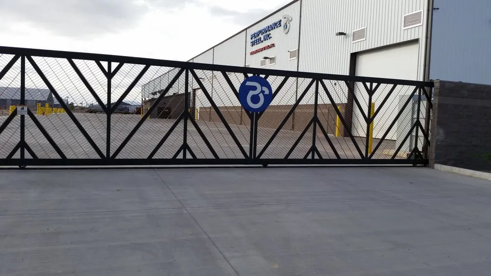 Expert fence installation service in Phoenix, AZ - Automatic Gates for Less