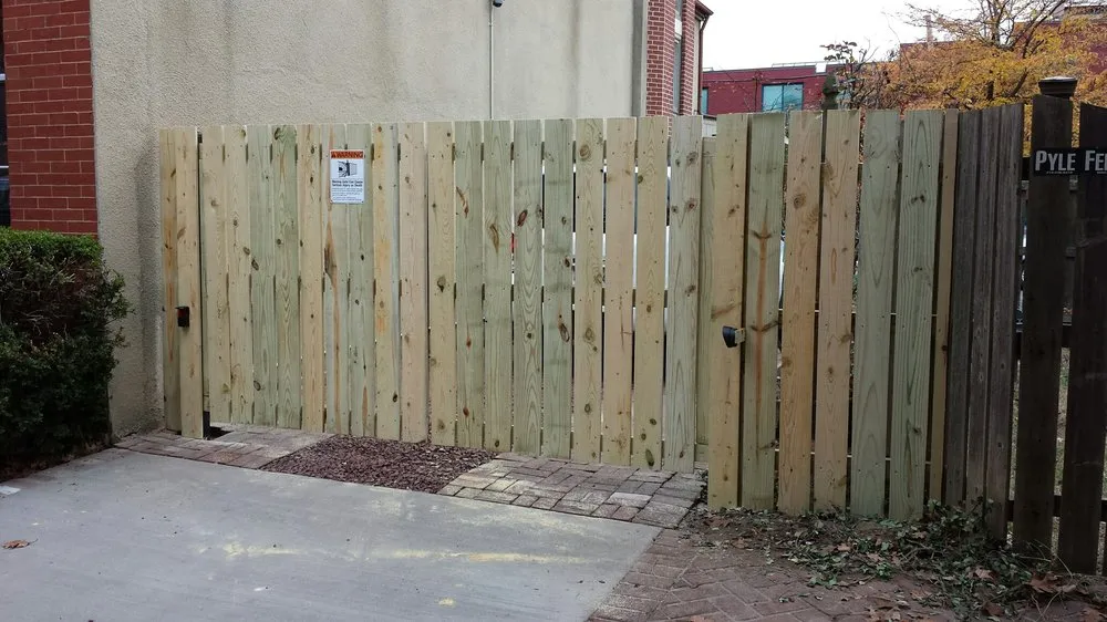 Expert fence repair service in Pasadena, MD - Automatic Gates