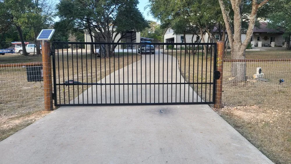 Affordable privacy fencing in Temple, TX by Aztec Automatic Gate Systems