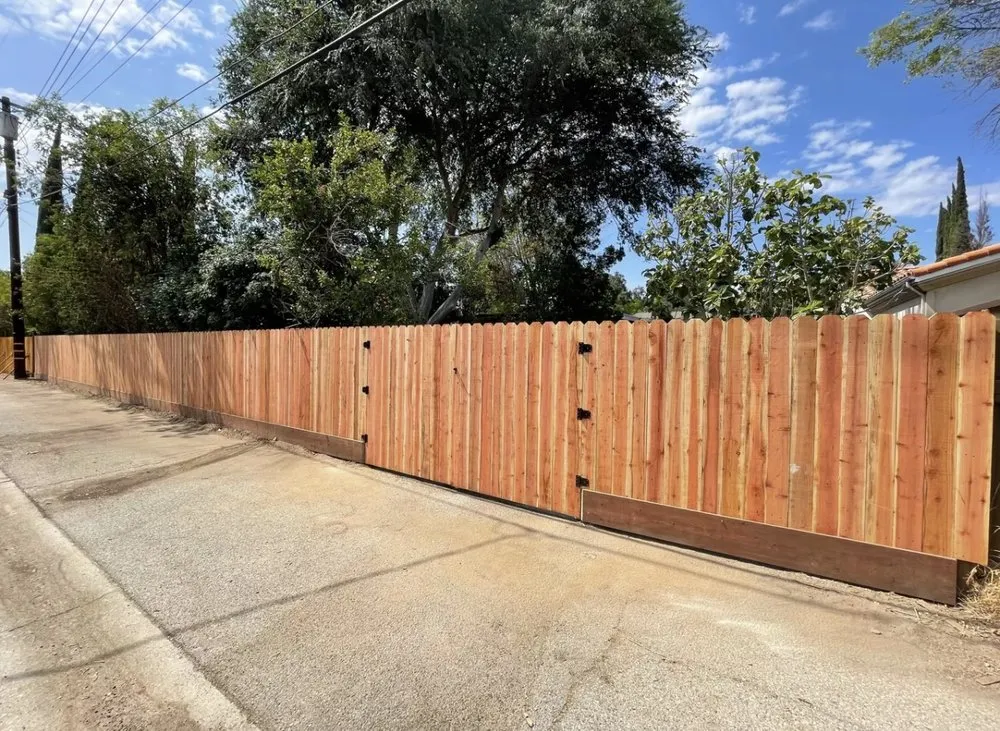 Top-rated vinyl fence installation experts serving Kenner, LA - B&A Construction