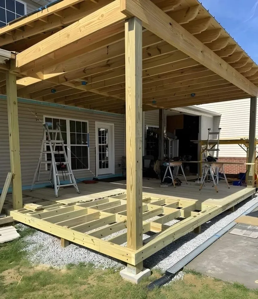Top-rated fence repair in Kenner, LA by B&A Construction