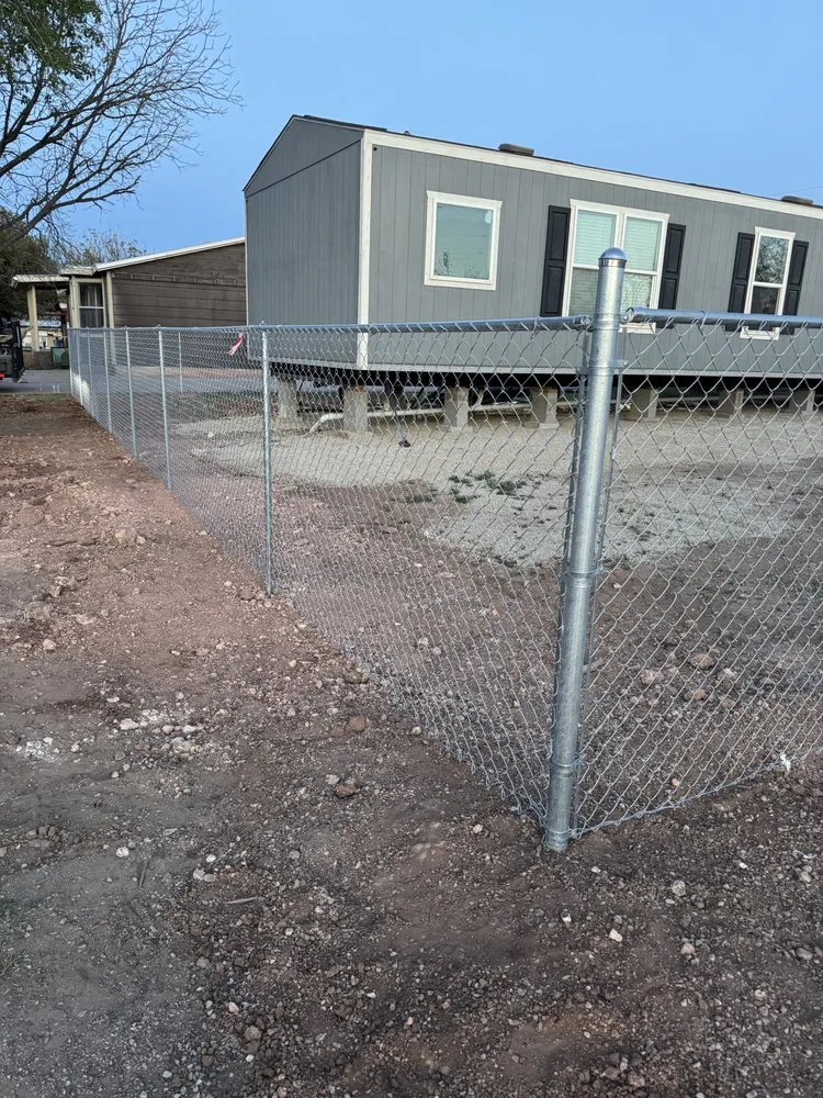 Quality chain link fencing experts serving Abilene, TX - Backdraft Fencin