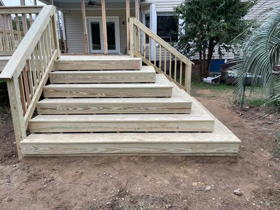Local fence installation service in Wake Forest, NC - Backyard Gurus