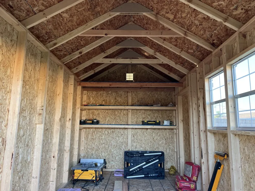 Top-rated wood fence service service in Oxnard, CA - Barrick Construction