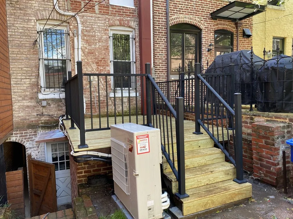 Affordable vinyl fence installation service in Damascus, MD - Bart Design & Install
