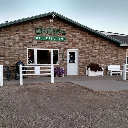 Quality privacy fencing service in Mitchell, SD - Bbbb's Distributing