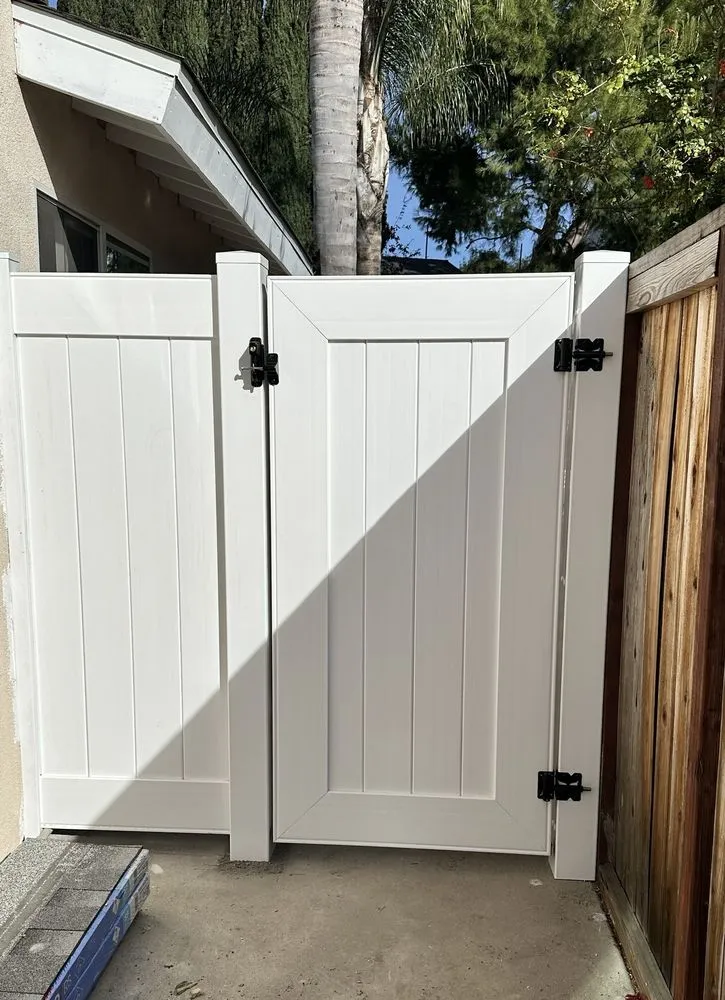 Reliable chain link fencing in Irvine, CA by BeachYard