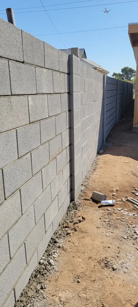 Trusted fence repair experts serving Phoenix, AZ - Block & Gates