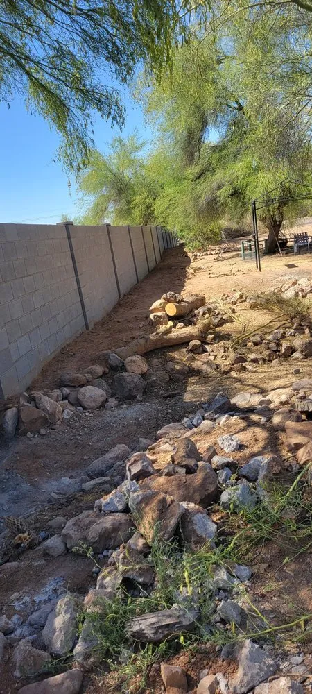 Quality privacy fencing experts serving Phoenix, AZ - Block & Gates