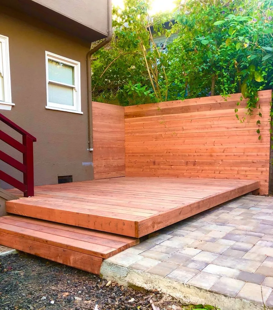 Quality vinyl fence installation in Berkeley, CA by Bluebird Fixit