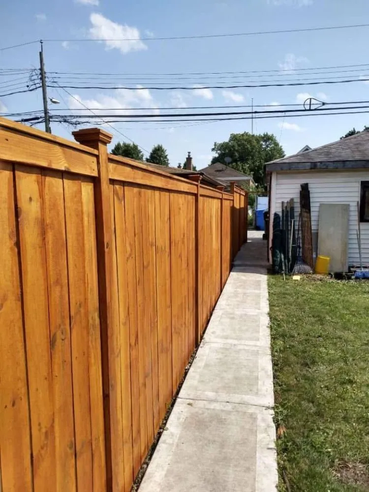 Quality fence repair for homes in Chicago, IL by B&M Construction