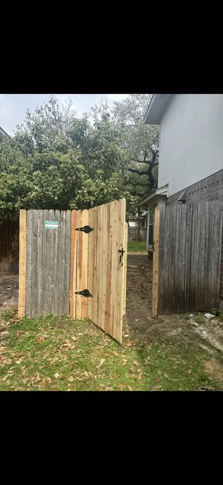 Professional fence installation service in Georgetown, TX - BN Built