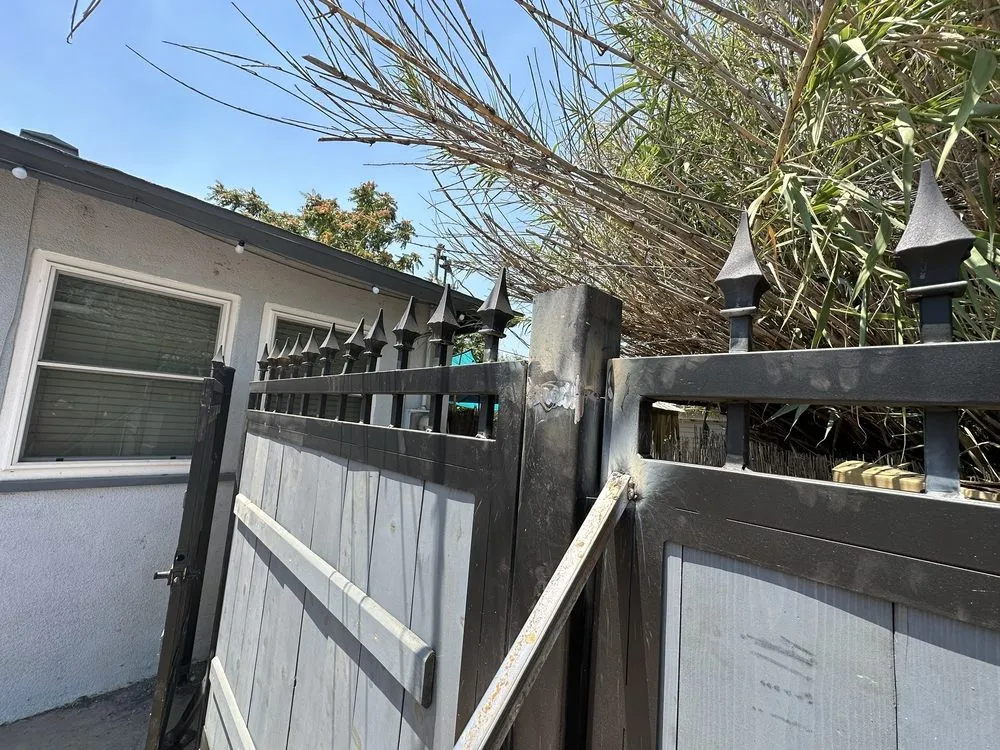Professional fence installation service in Bakersfield, CA - Bobby Rays Fab