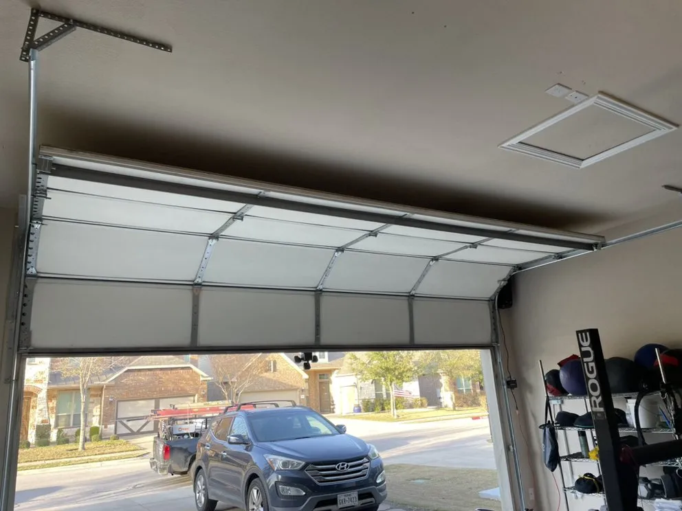 Affordable vinyl fence installation service in Austin, TX - Botello Entry Services
