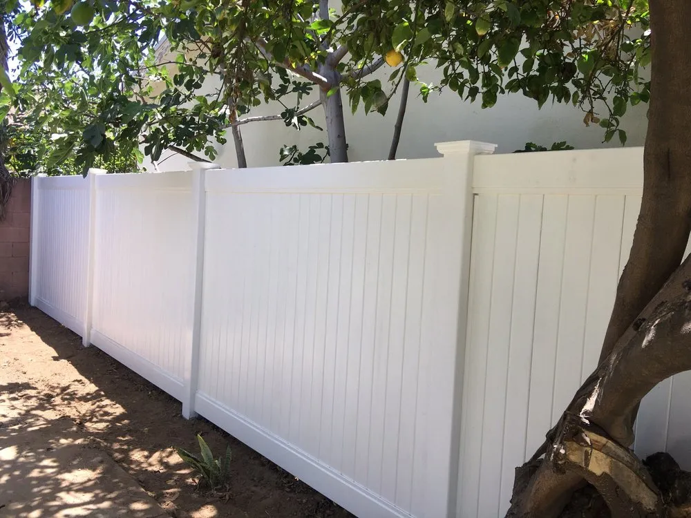 Quality vinyl fence installation experts serving Riverside, CA - Box Master