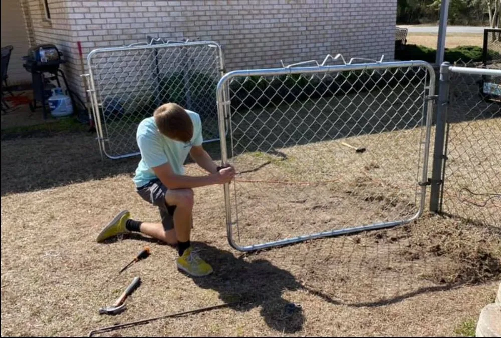 Top-rated chain link fencing experts serving Pace, FL - Brackish Construction