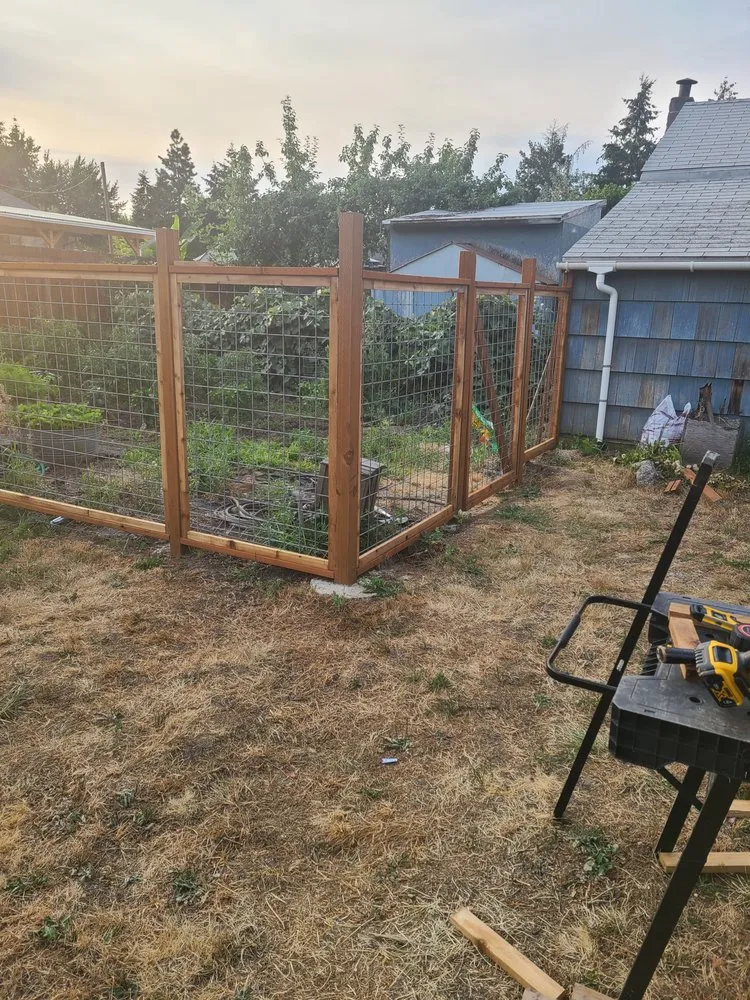 Trusted wood fence service service in Eugene, OR - Bradley & Son