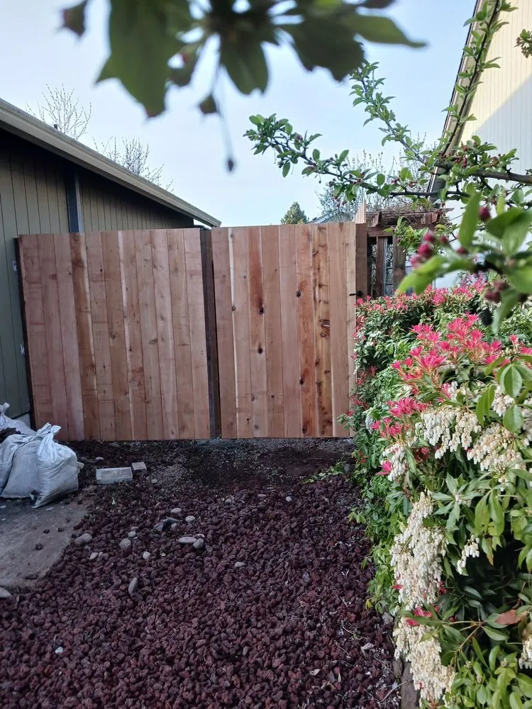 Expert fence repair service in Eugene, OR - Bradley & Son